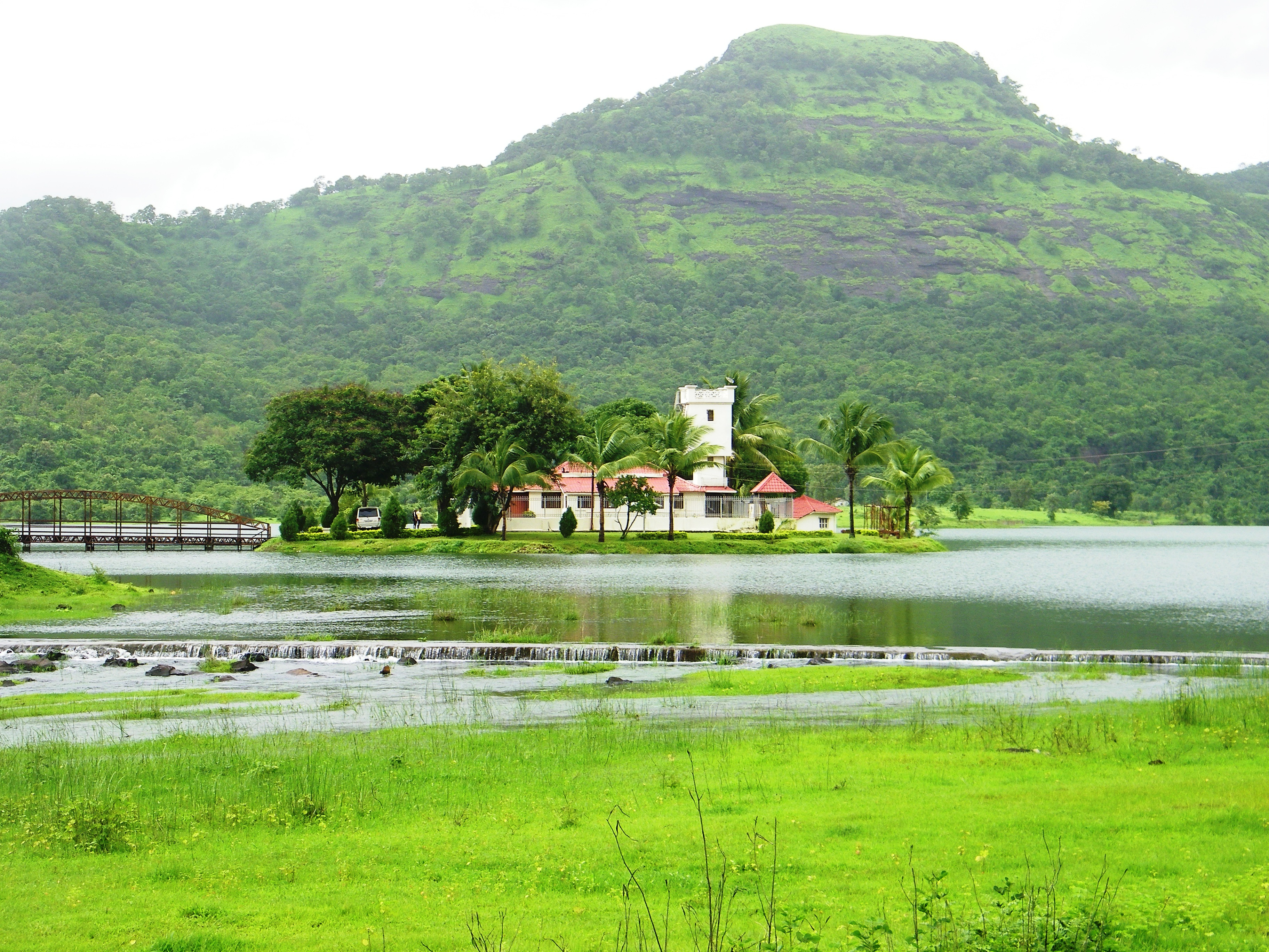 Kalote Dam near Prime Stays